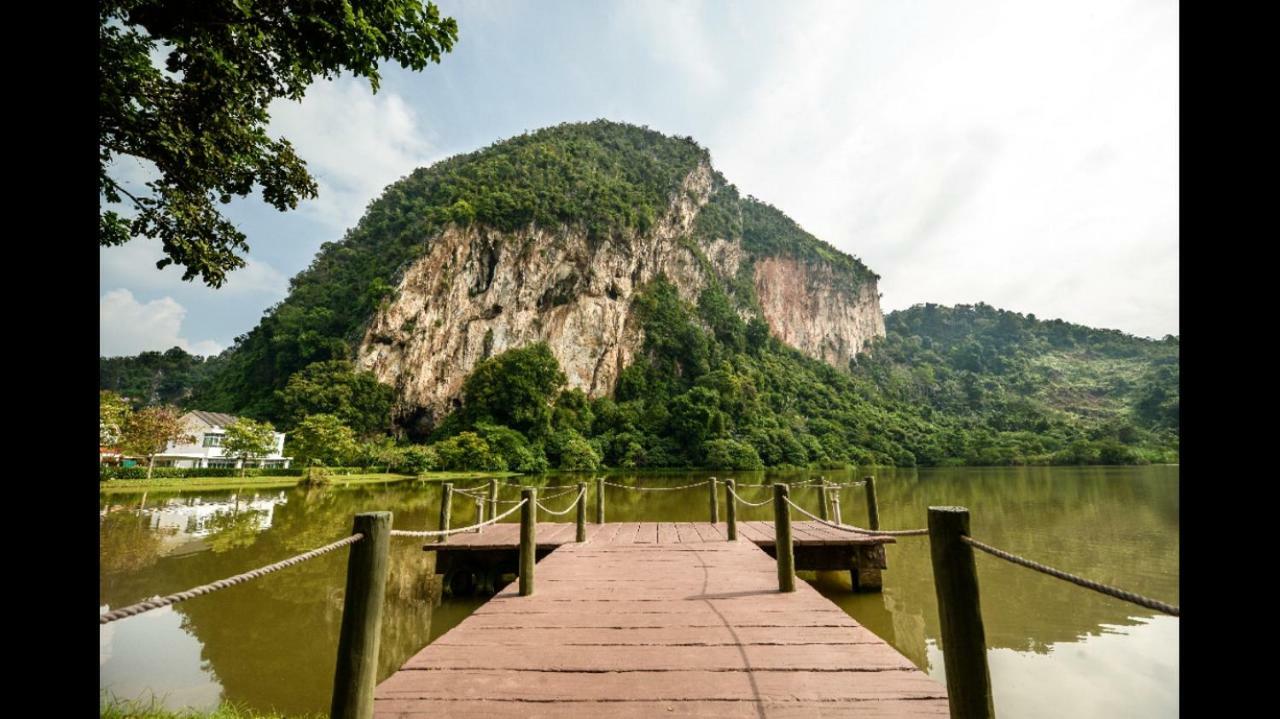 The Heaven In Sunway Ipoh Villa Exterior photo