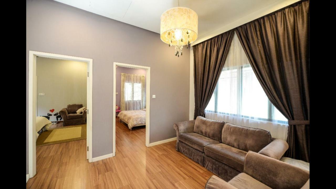 The Heaven In Sunway Ipoh Villa Exterior photo